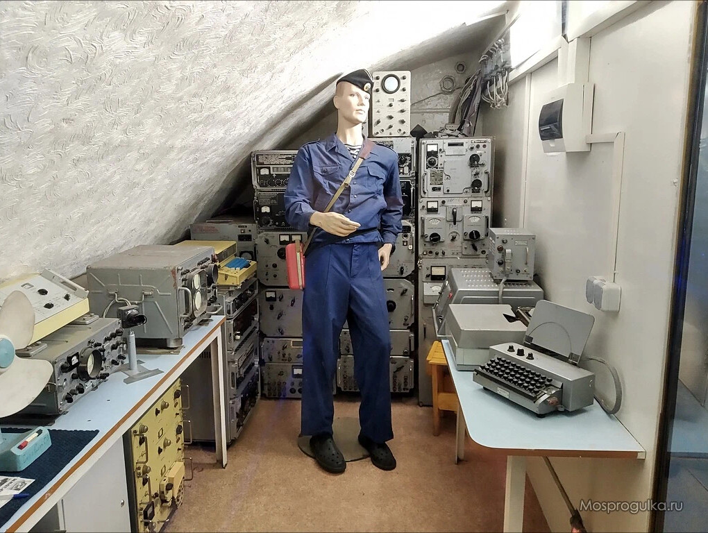 Подводная лодка-музей внутри