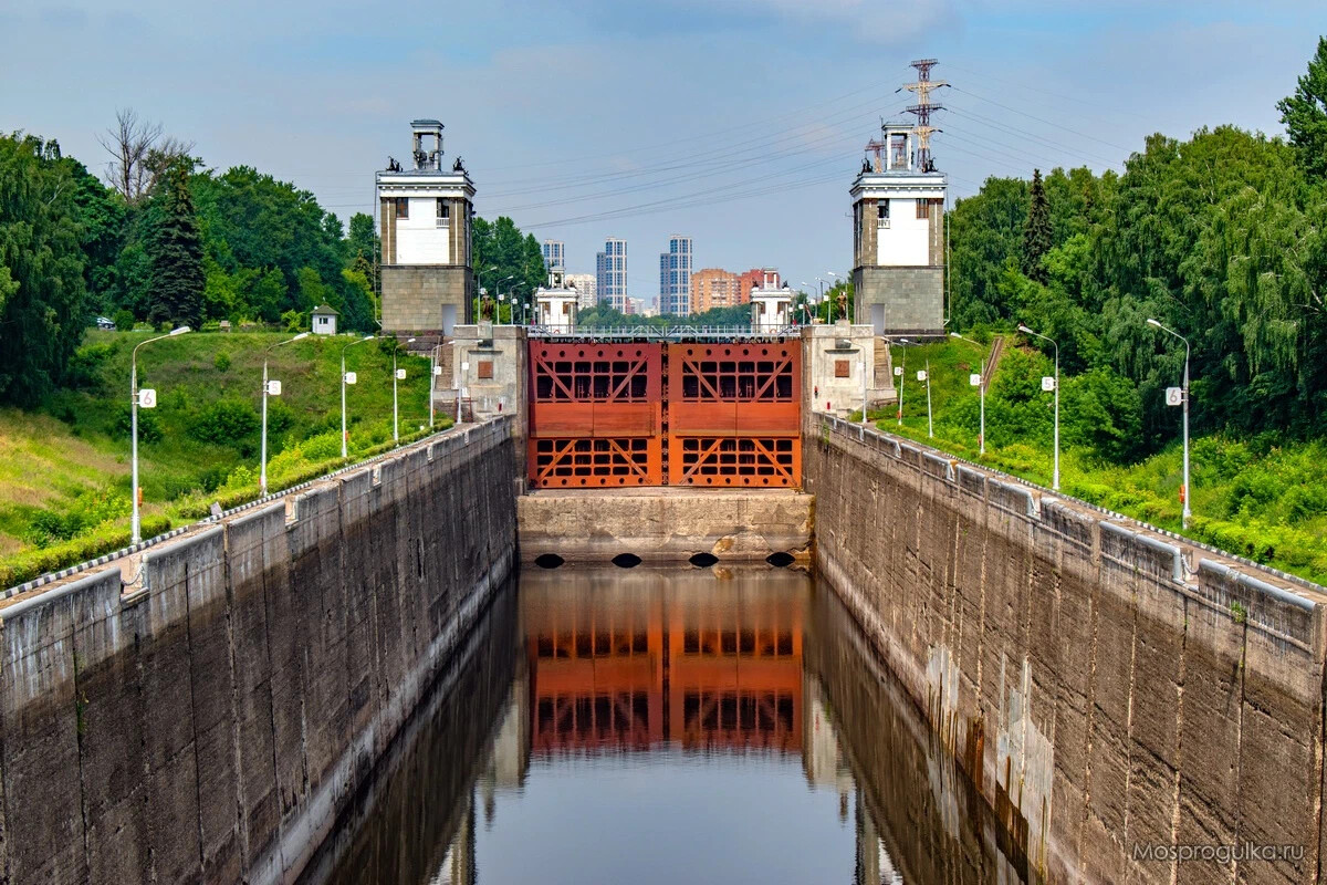 Шлюз № 7 Канала имени Москвы