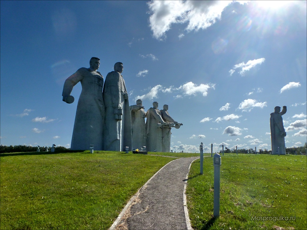 Мемориал Подвигу 28 Мемориал Подвигу 28